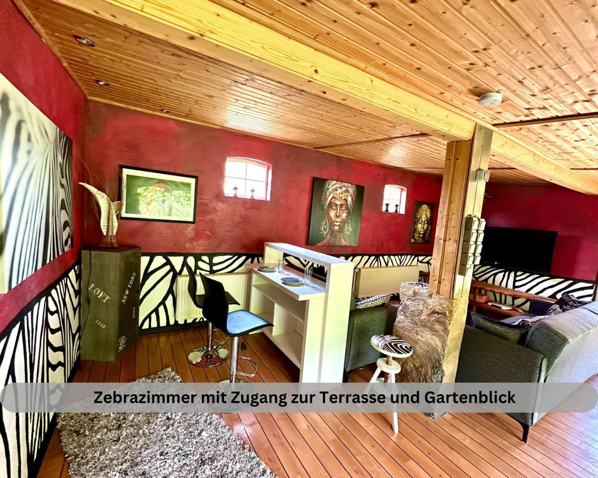 Lodge Of Africa - Einzigartige Themenzimmer, Eingezaeunten Garten, Sauna, Whirlpool & Kamin, Hunde Willkommen, Gasgrill, Voll Ausgestattete Kueche, Grosser Essbereich, Hamburg & Stade In Der Naehe Twielenfleth Exteriör bild
